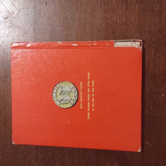 The playful little dog vtg copywrite l1951 Printing 1976 - Picture 3 of 6